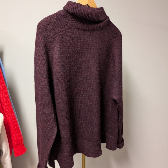 J. Crew Sweaters - J crew sweater xl Burgundy Turtleneck Wool Alpaca